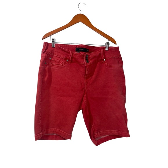 torrid Pants - Torrid Denim Red Bermuda Stretch Shorts Plus Sz 20 Cropped‎ Mid Rise Casual